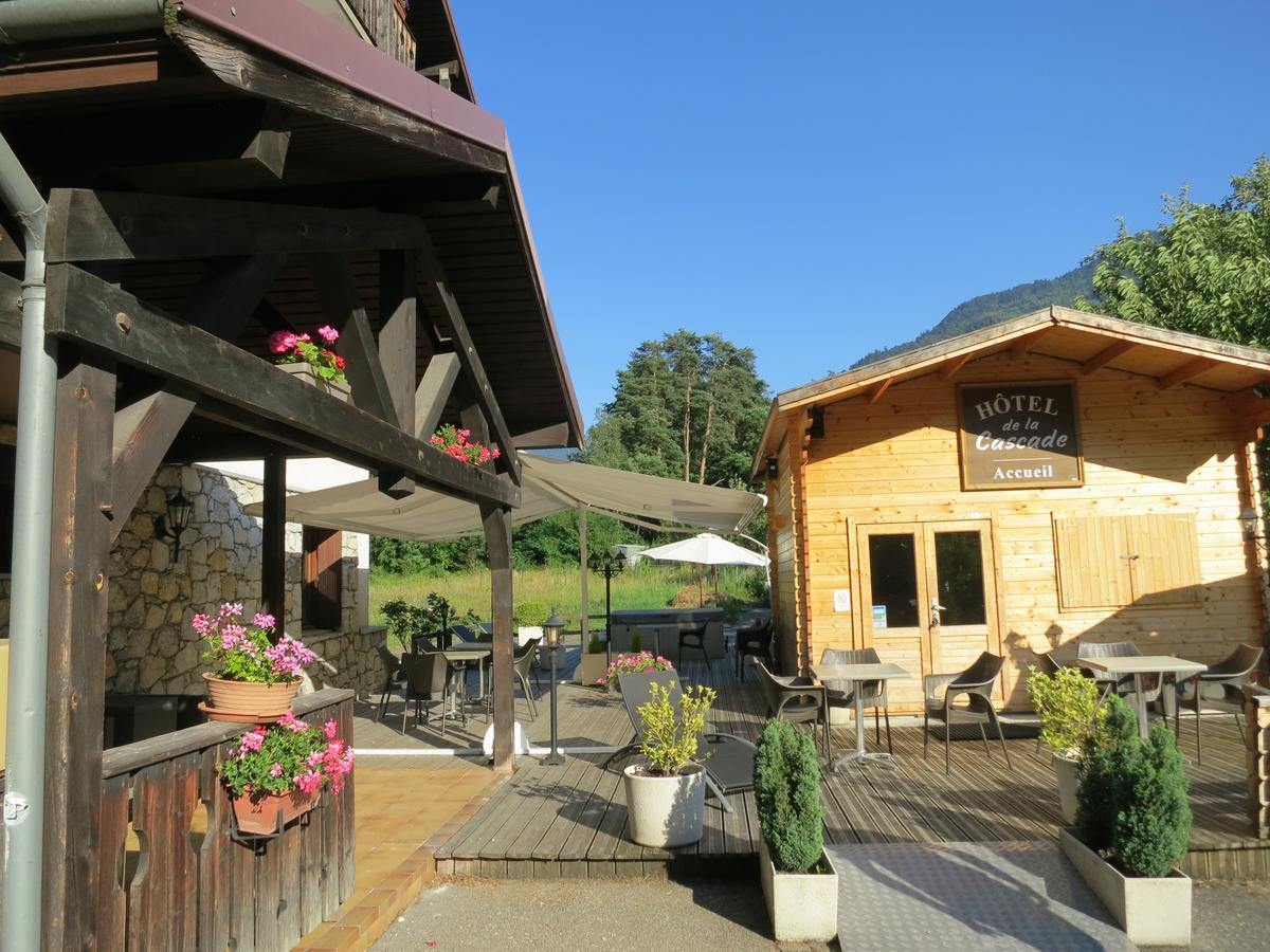 La Cascade Hotel Grand-Aigueblanche ภายนอก รูปภาพ